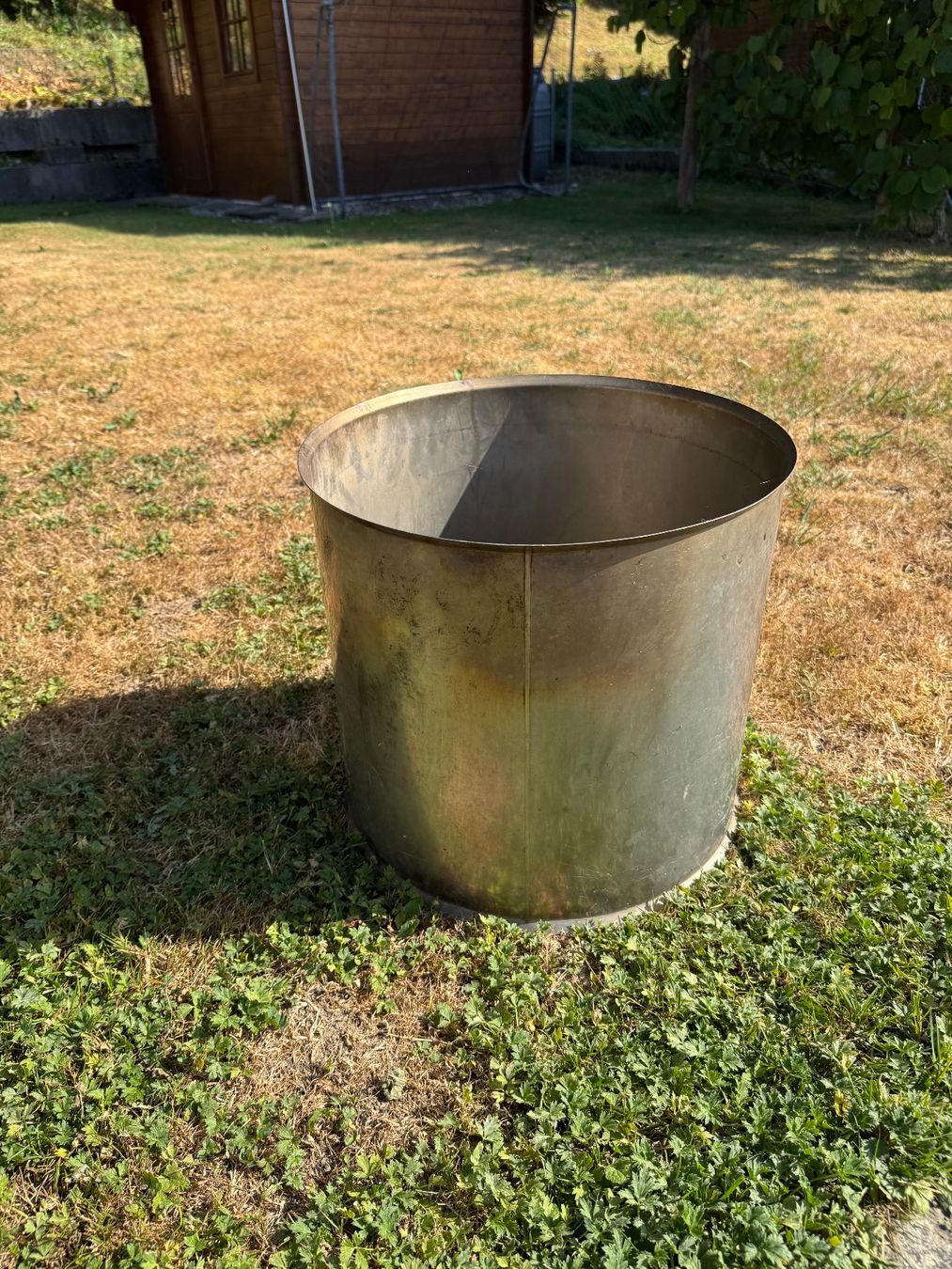 Feuerschale: Feuerschale mit Grillrost und Feuerring – Gebraucht aus Kestenholz von cvx_889vv 4