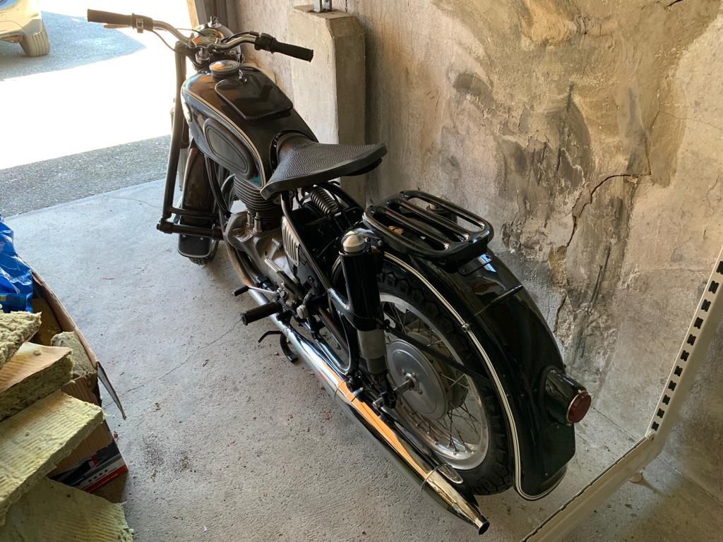BMW Strasse: BMW R26 250 cm3 de 1957 – Gebraucht aus La Chaux-de-Fonds von Aminos 2