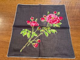 Taschentuch schwarz mit Rosenmotiv gebraucht Zustand