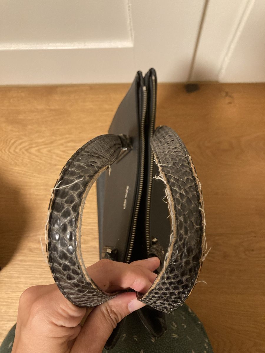 Calvin Klein Taschen für Damen: Handtasche Calvin Klein – Gebraucht aus Winterthur von butterfly210 5