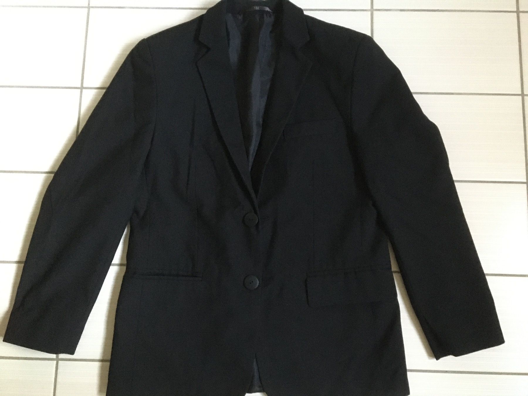 Vestes & Manteaux: Blazer 152 – D'occasion à Arth par Vrecam51