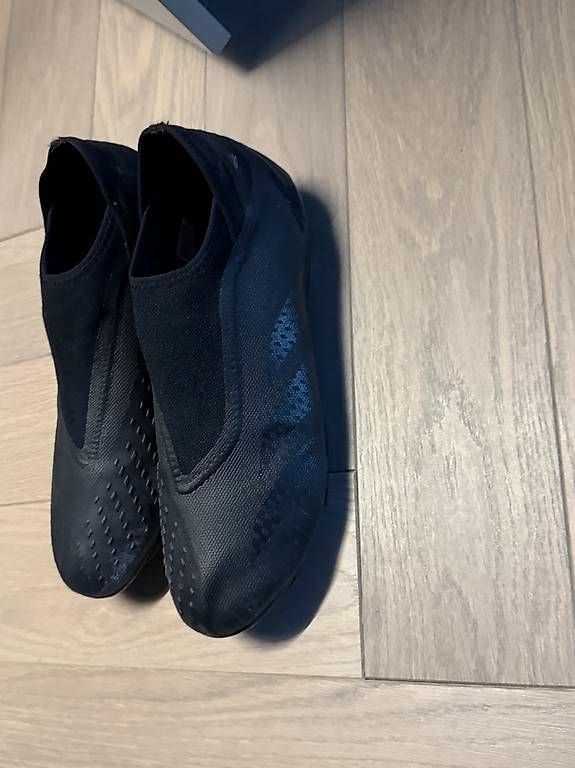 Adidas Herrenschuhe: Adidas Predator schwarz grösse 46 – Gebraucht aus Küsnacht ZH von nor_gp68 1