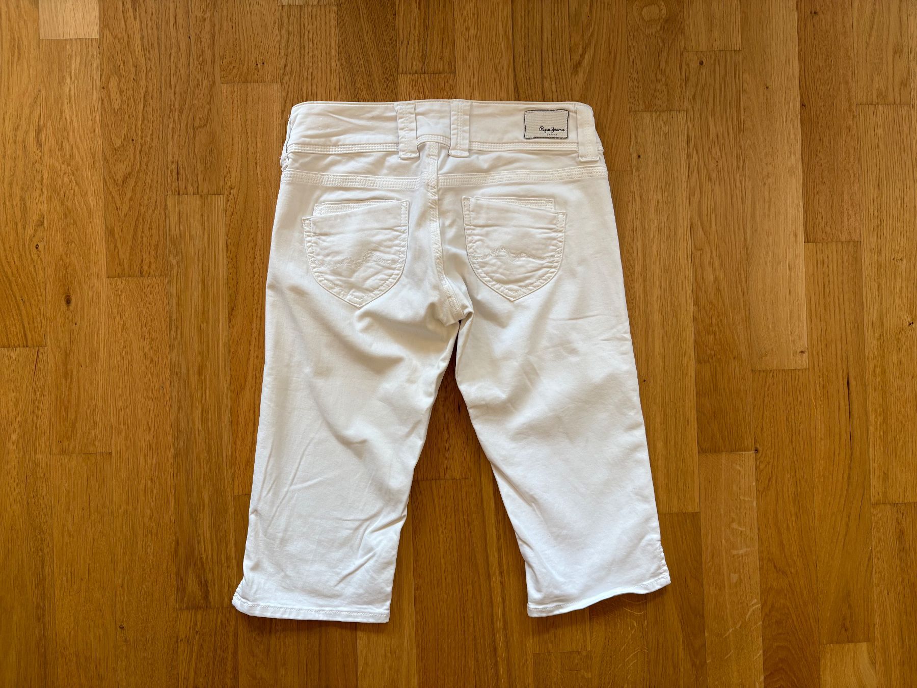 Pepe Jeans Jeans: Pepe Jeans - Weisse Shorts W28 – Gebraucht aus Zürich von cassandra1504 2