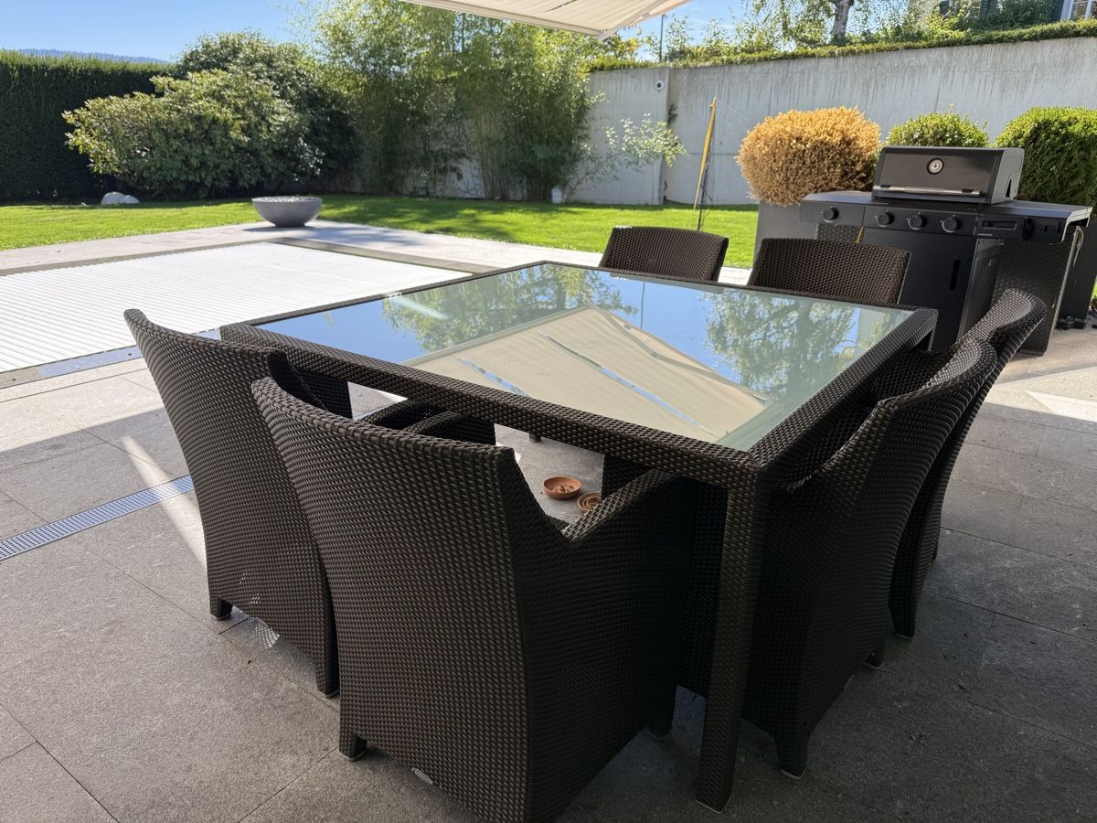 Dedon Set di tavolo e panche: Dedon Gartenmöbel Set Tisch uns Sühle – Usato da Bubikon venduto da piznuna 1