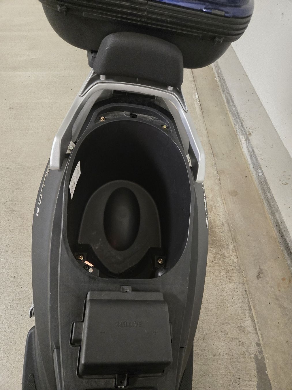 Daelim Scooter: Roller DAELIM S1 125 – Usato da St.Gallen venduto da Iova 5