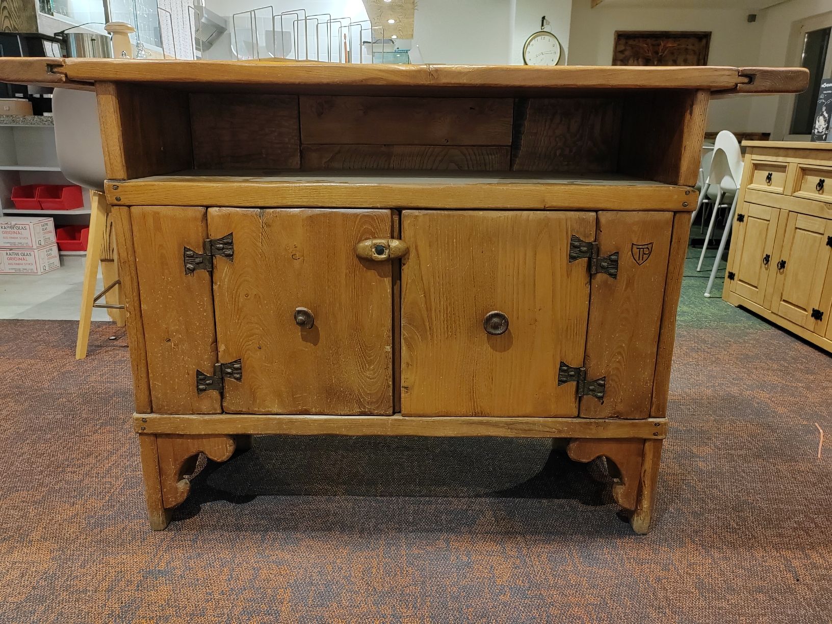 Armadi: Antiker Schrank – Usato da Surcuolm venduto da Surcuolmer 5