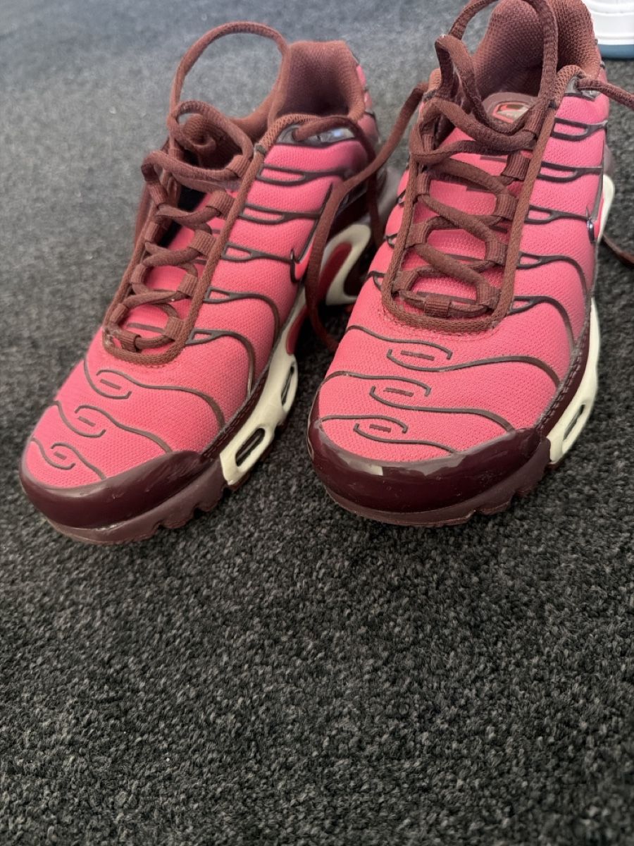 Nike Herrenschuhe: Nike TN – Neu (gemäss Beschreibung) aus Rorbas von Maccaron