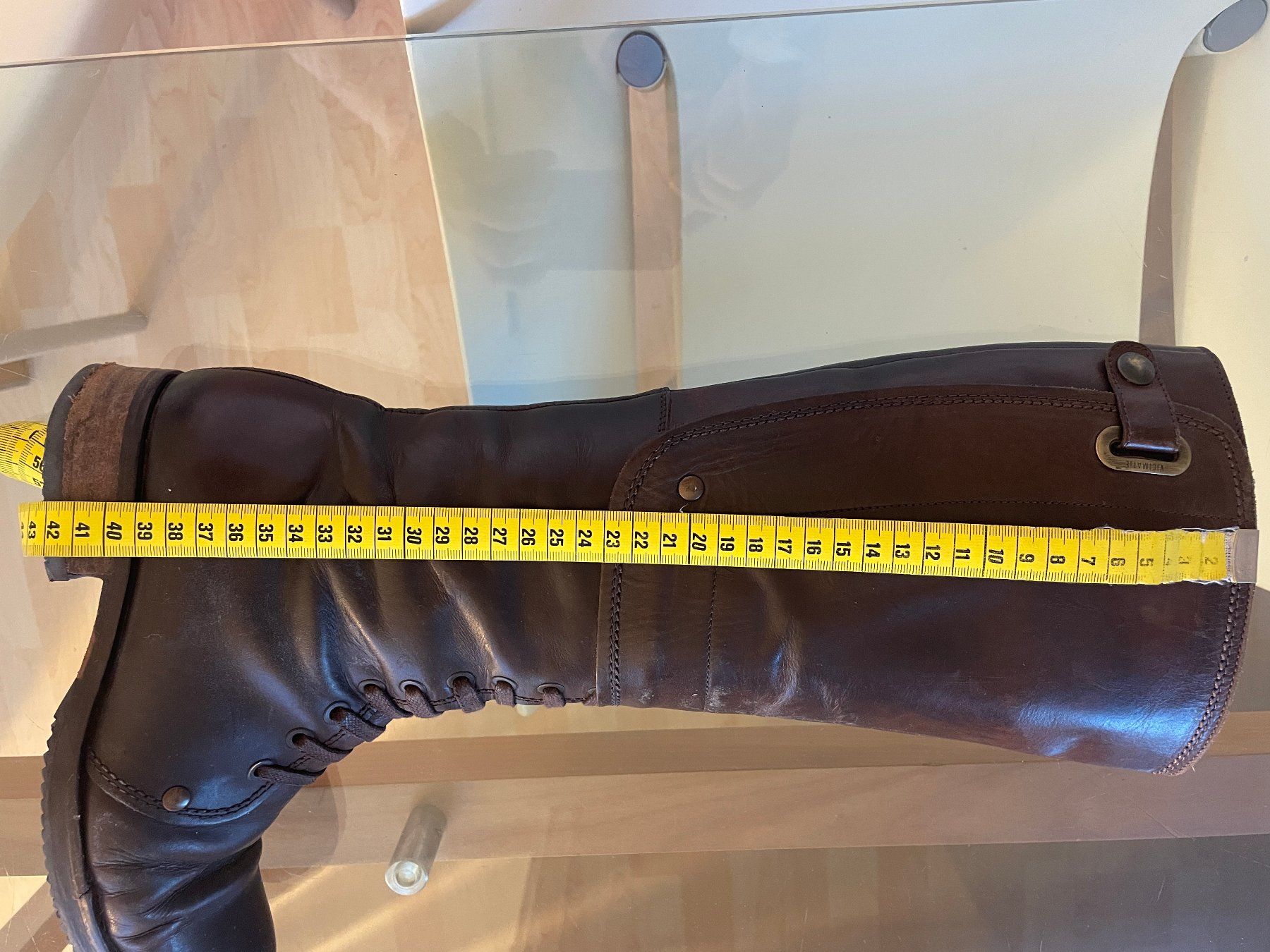 Scarpe da donna: Brauner Lederstiefel im Reiterstil – Usato da Feuerthalen venduto da Tango120 3