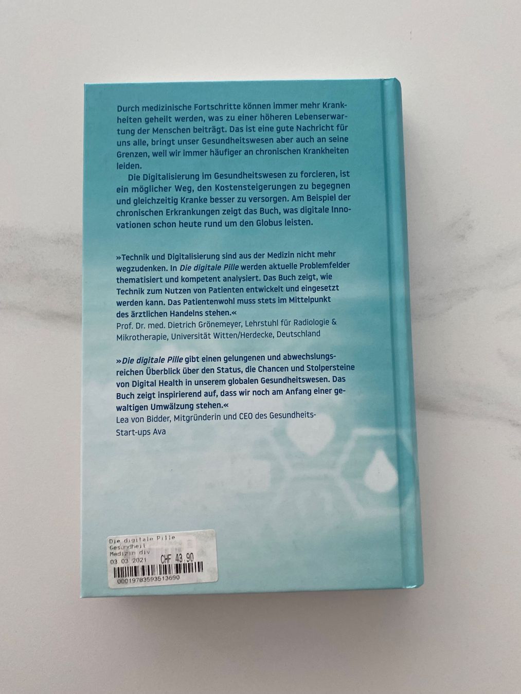 Libri: 2 Bücher allgemeine Wissen – Usato da Zürich venduto da esk_6ymz 3