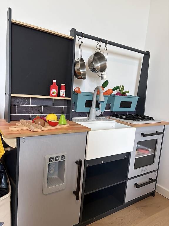 Giocattoli: Cuisine enfant kidkraft – Usato da St-saphorin venduto da Lfontaine 3