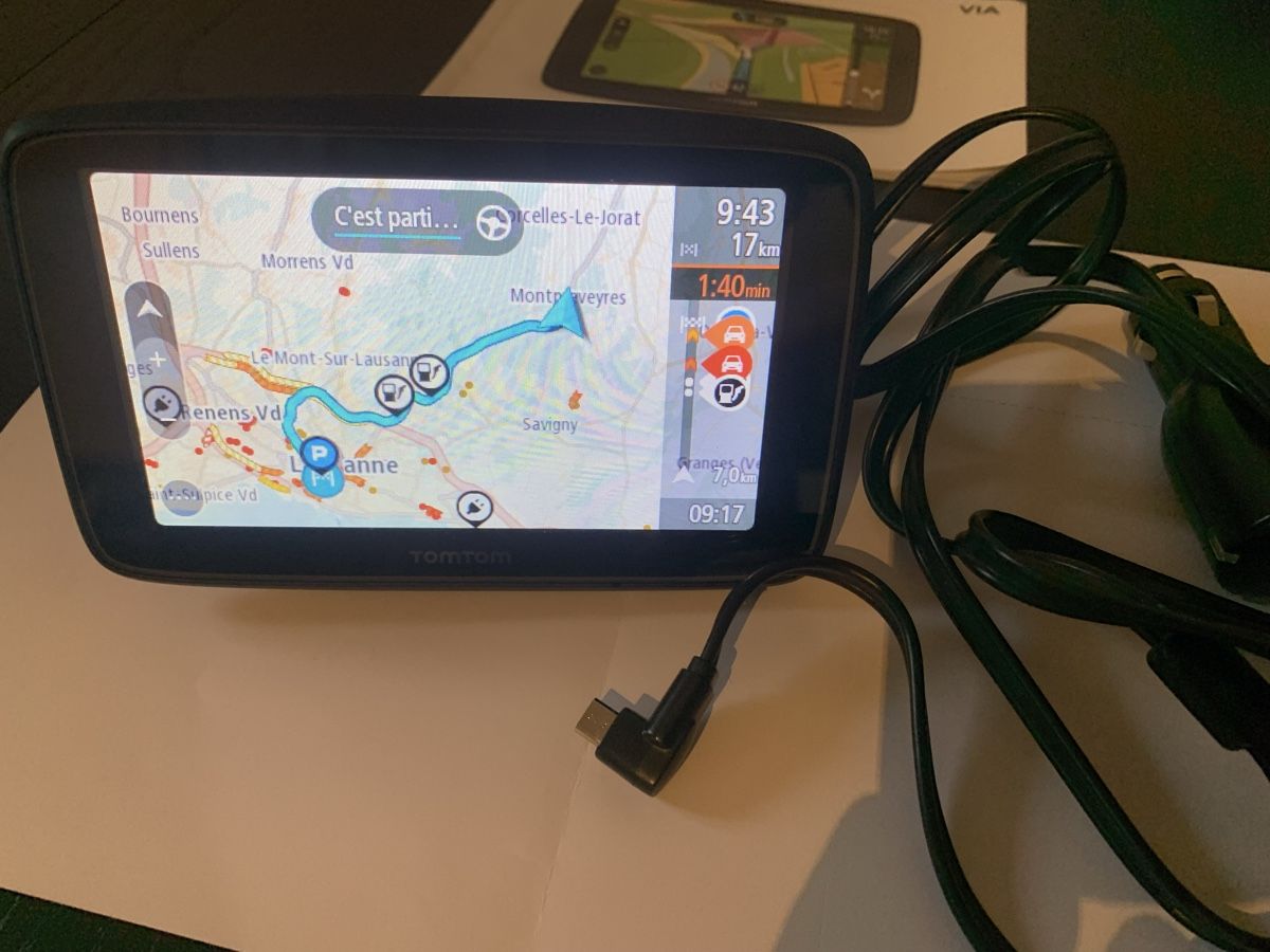 Tomtom Navigatori: TomTom GPS VIA 53 EU – Nuovo (secondo la descrizione) da Montpreveyres venduto da Maleagant 1