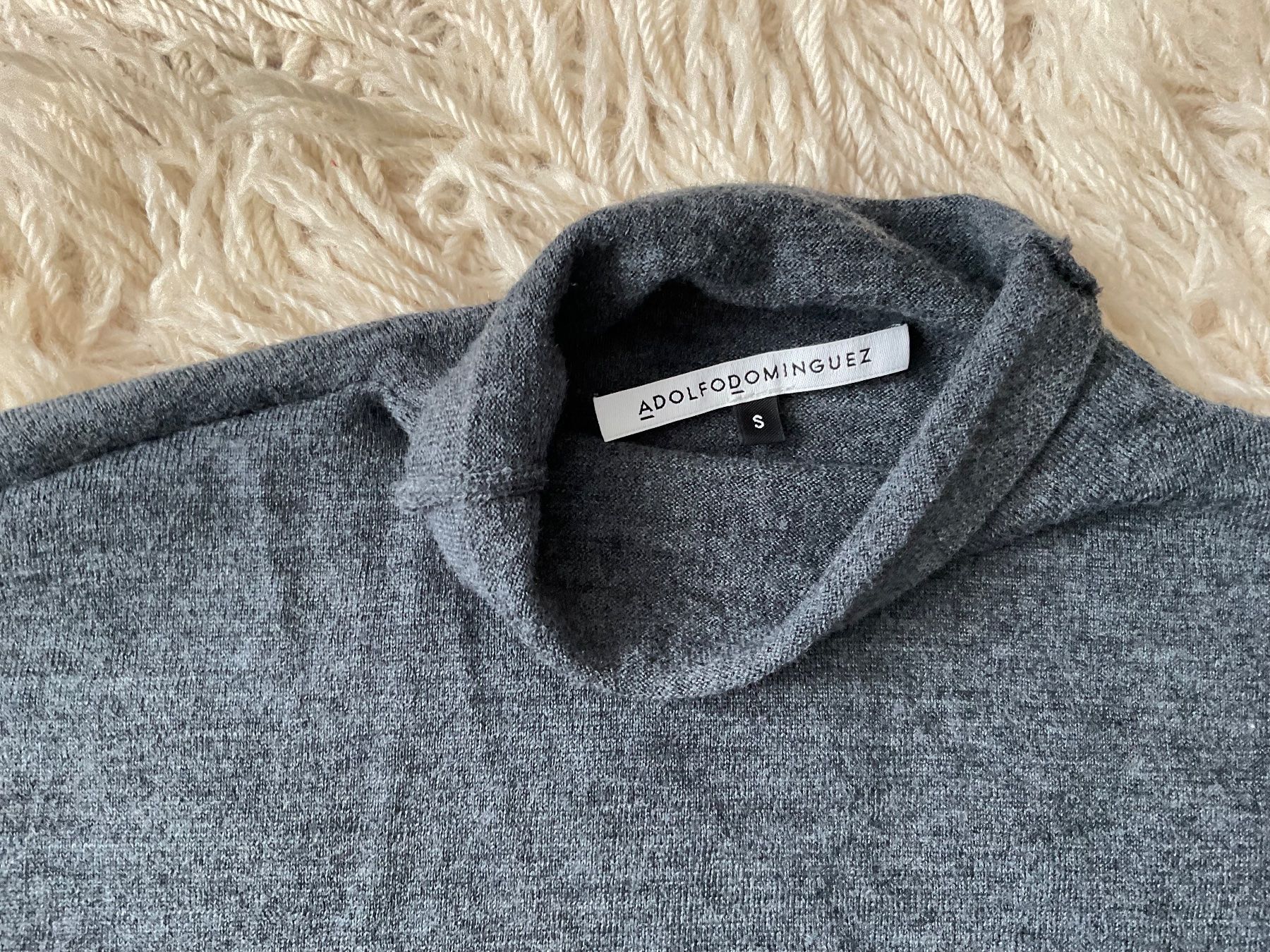 Pulls & Sweat-shirts: ADOLFO DOMINGUEZ Pullover Gr.S breit geschnitten Merino – D'occasion à Weiningen ZH par moon-55 3