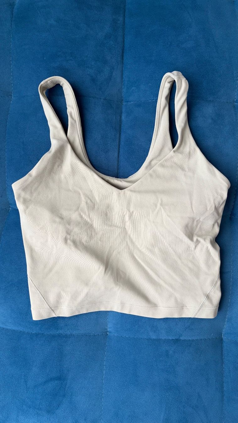 Lululemon Tops: Lululemon Align Top Gr. 6 Farbę Jade Gray – Gebraucht aus Volketswil von Irkasha 3