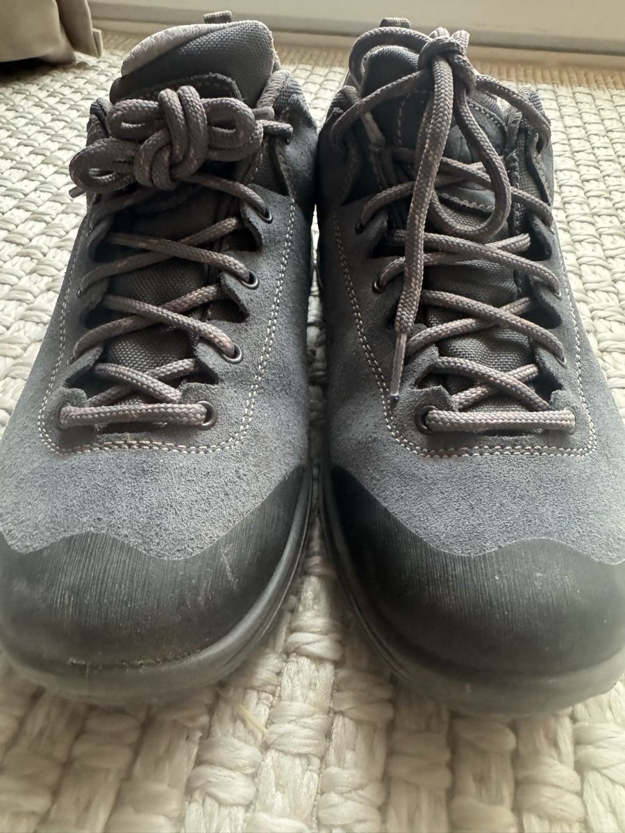 Damenschuhe: Wanderschuhe grau mit Ortholite Einlegesohlen – Gebraucht aus interlaken von zora38 1