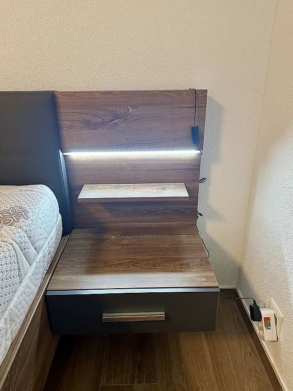 Letti: Schlafzimmerbett 180x200 cm – Usato da Stansstad venduto da M.Ineichen 3