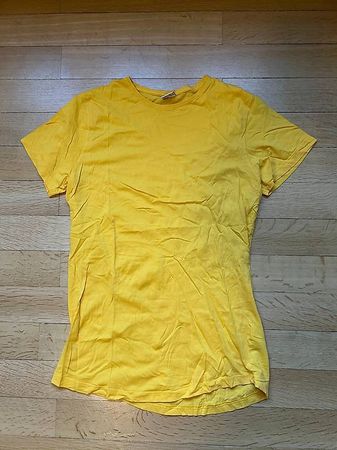 T-Shirt gelb