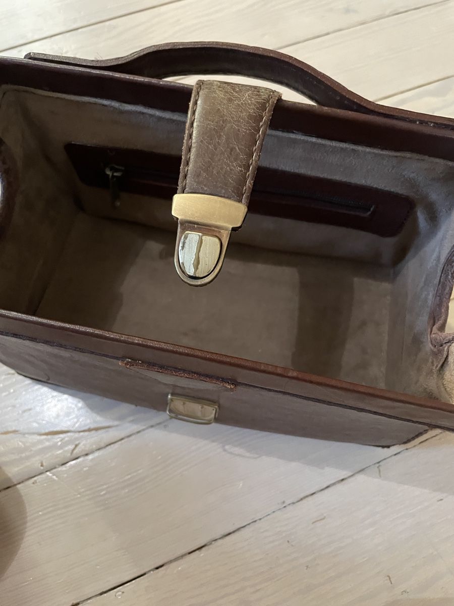 Borse: Kleine Ledertasche – Usato da Baden venduto da loo_G15 3