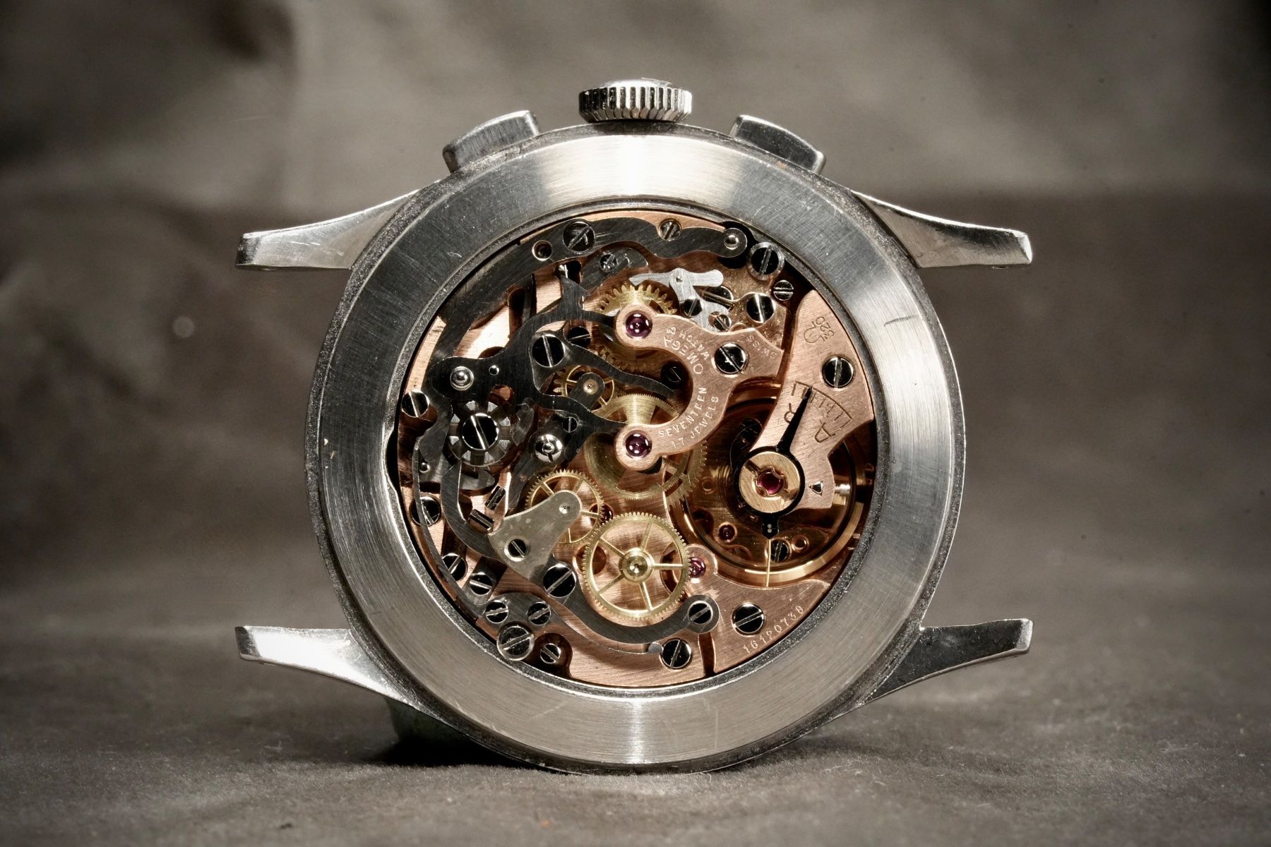 Omega Orologi: Omega - Ref. 2475 Original 1958 Tropical Dial Chronograph – Usato da Morcote venduto da chronoservice 3