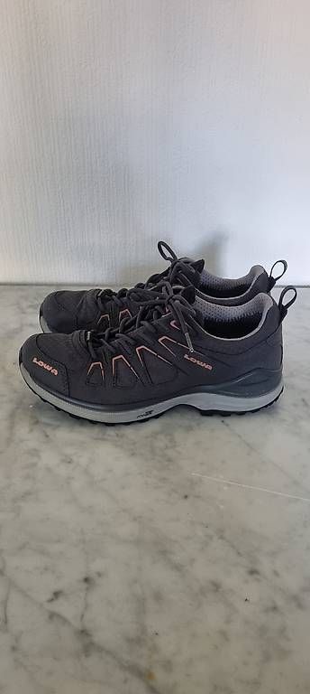 Damenschuhe: Lowa Trekkingschuh Damen – Gebraucht aus Thun von liviaa6 3