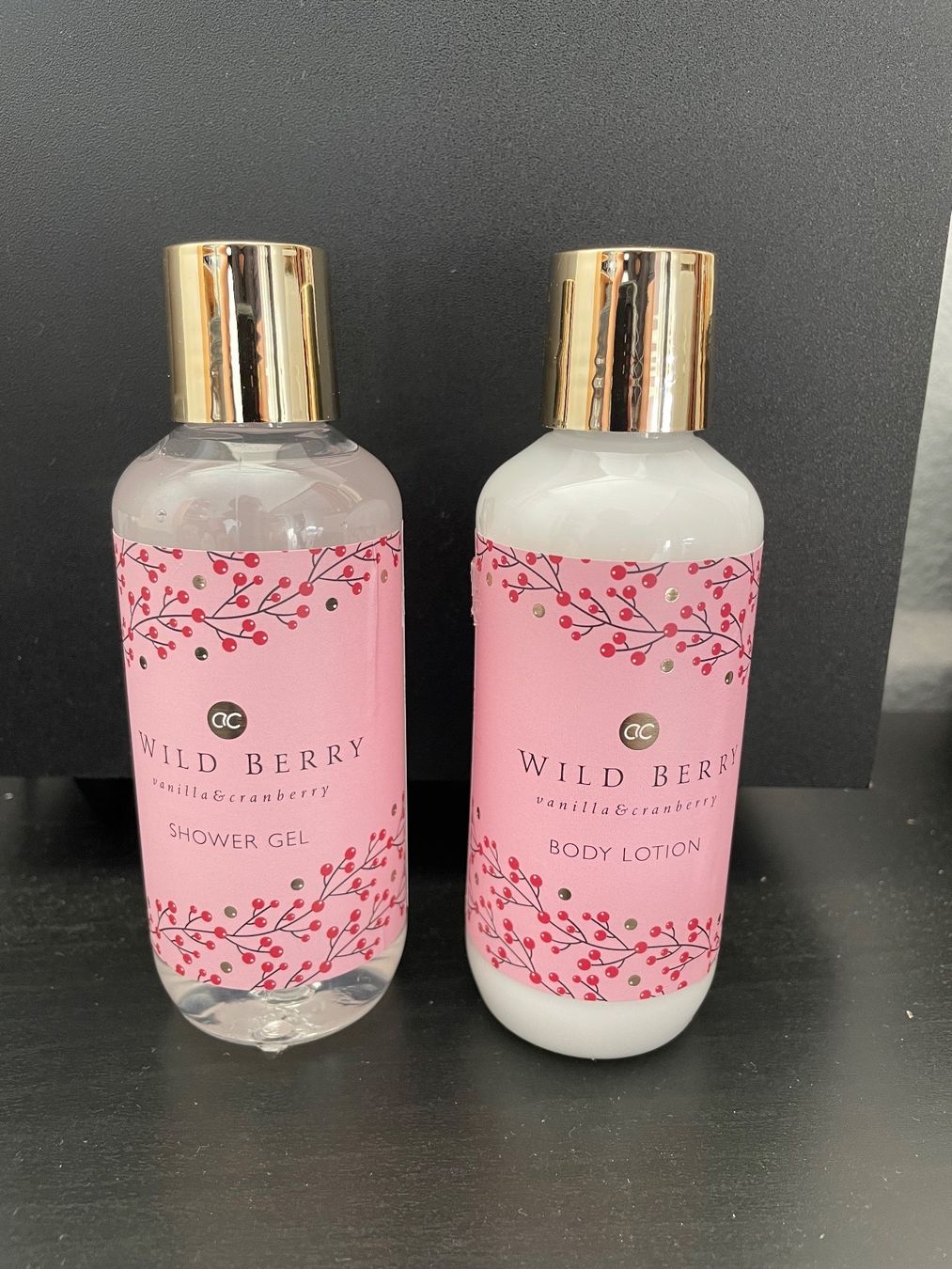 Duschen: Duschgel/Bodylotion – Neu (gemäss Beschreibung) aus Basel von Robyn20 2