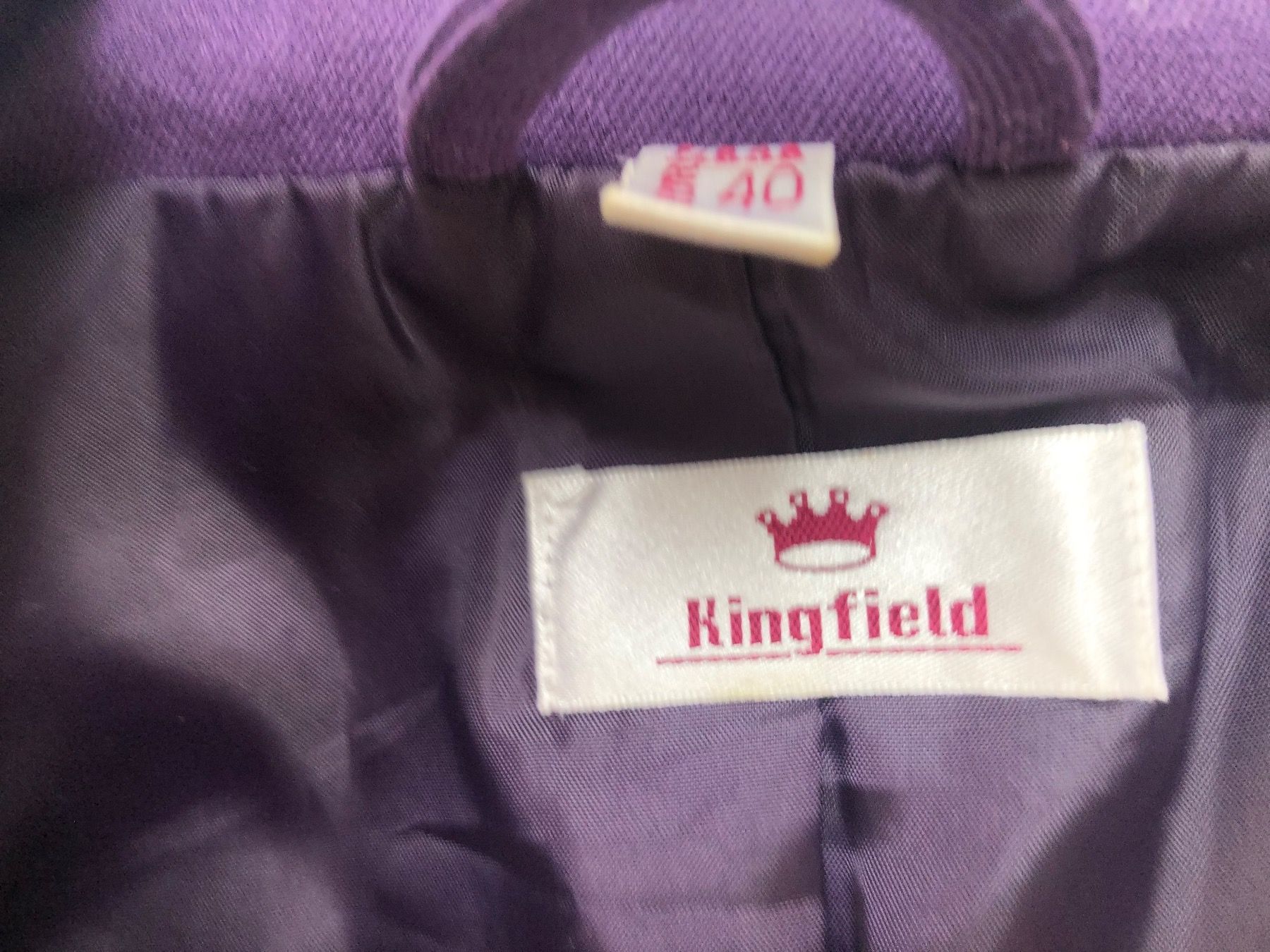 Lotti di vestiti: Bluse und Blazer und Schal – Usato da Triesen venduto da boston7 3