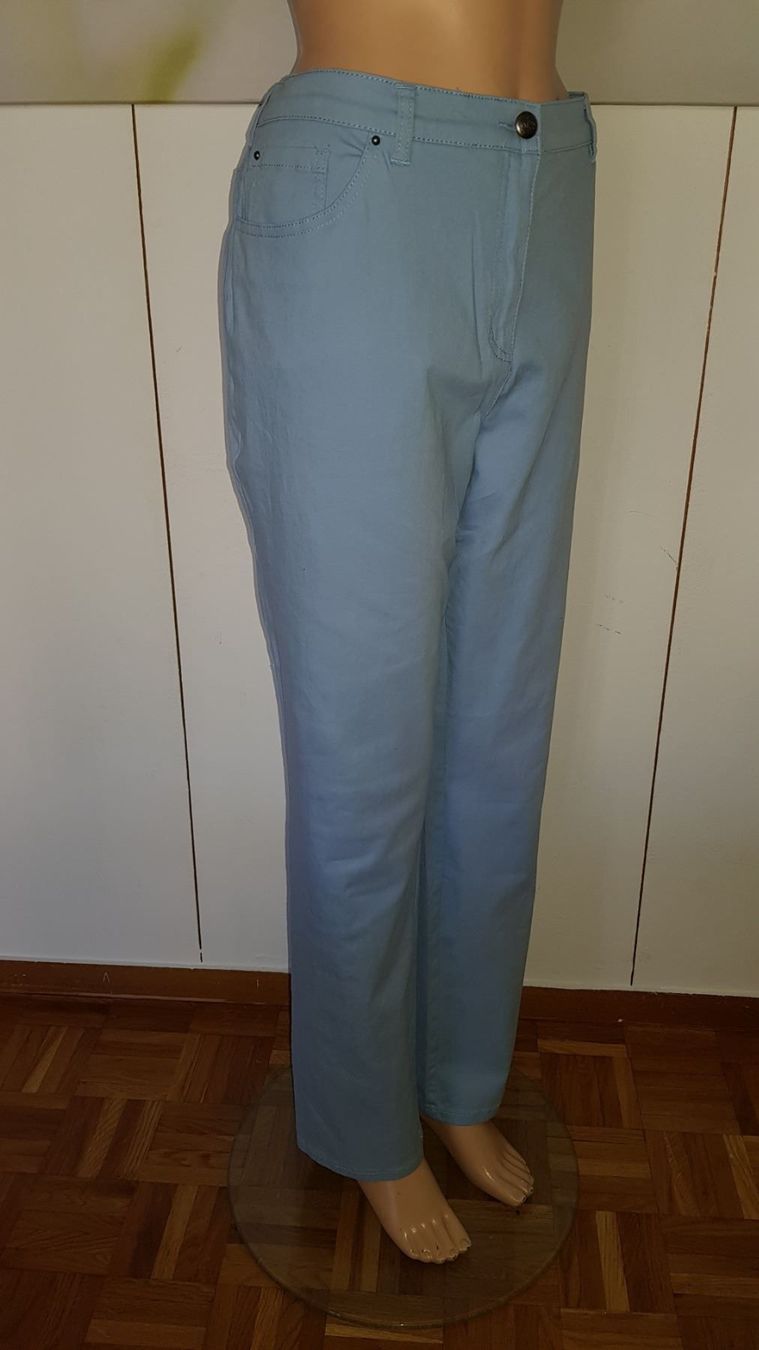Jeans: PAOLA Jeans taille / Grosse 48 CH – Gebraucht aus Cossonay-ville von Super-Price-Quality 2