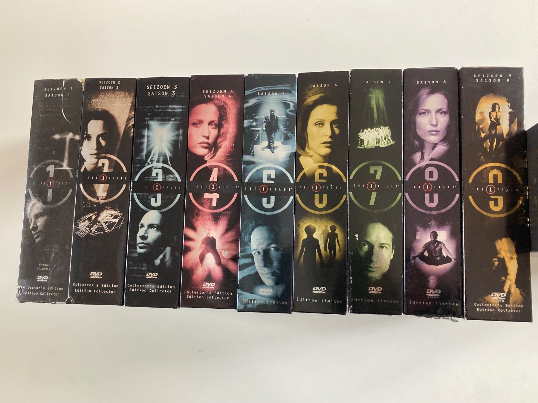 Tutti i DVDs: Les X-Files - Saison 1 à 9 - DVD complet – Usato da Bassecourt venduto da CALUMET-X
