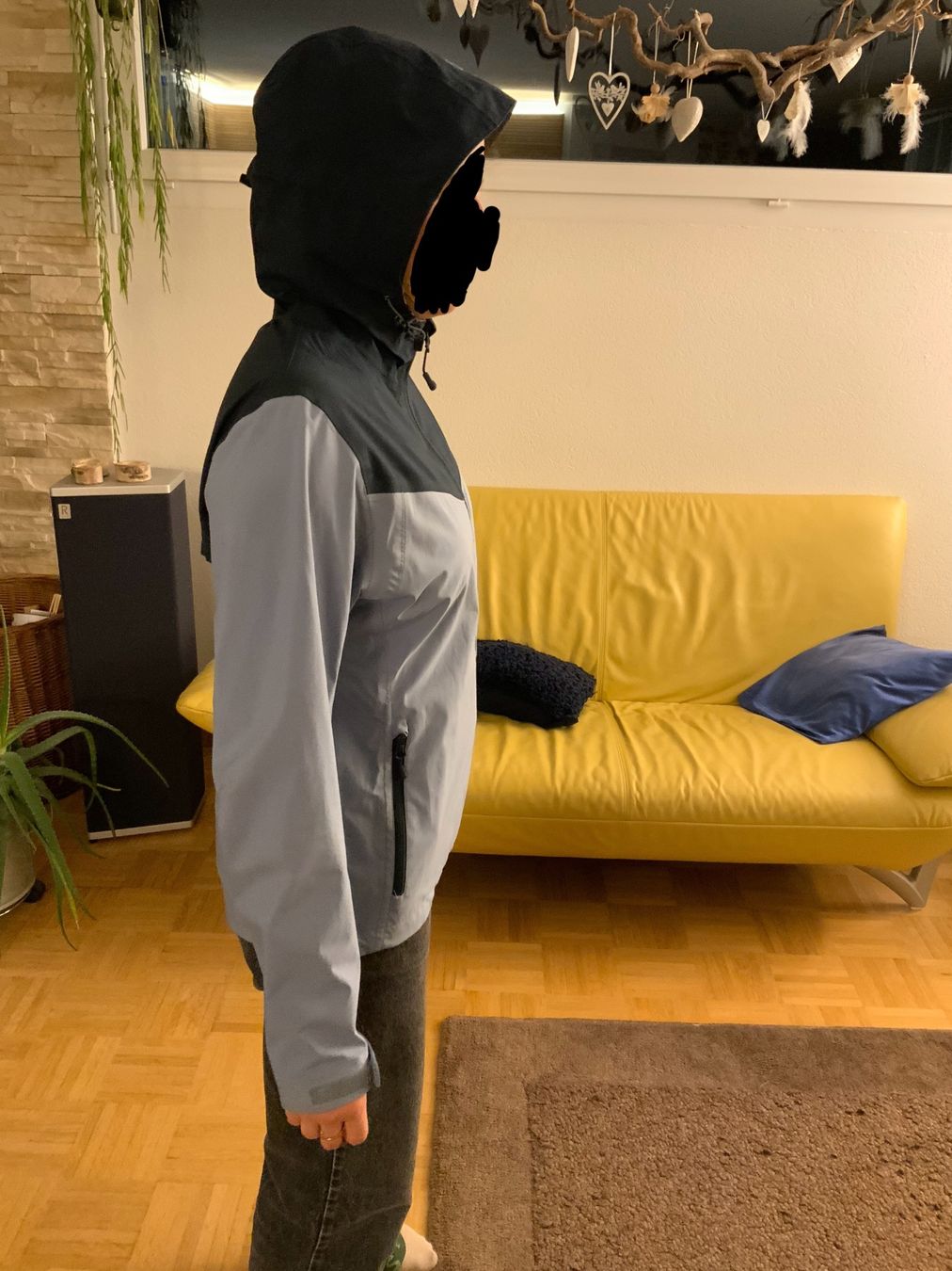 Trevolution Giacche: Trevolution Regenjacke Damen Grösse 36 – Usato da Lyss venduto da Trust4 1