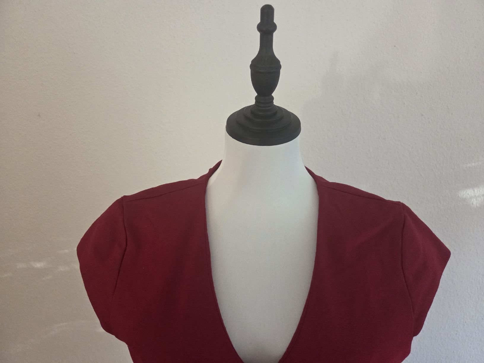 Hallhuber Kleider: Kleid rot Grösse 40 Hallhuber – Gebraucht aus Hünenberg See von Atsemet 2