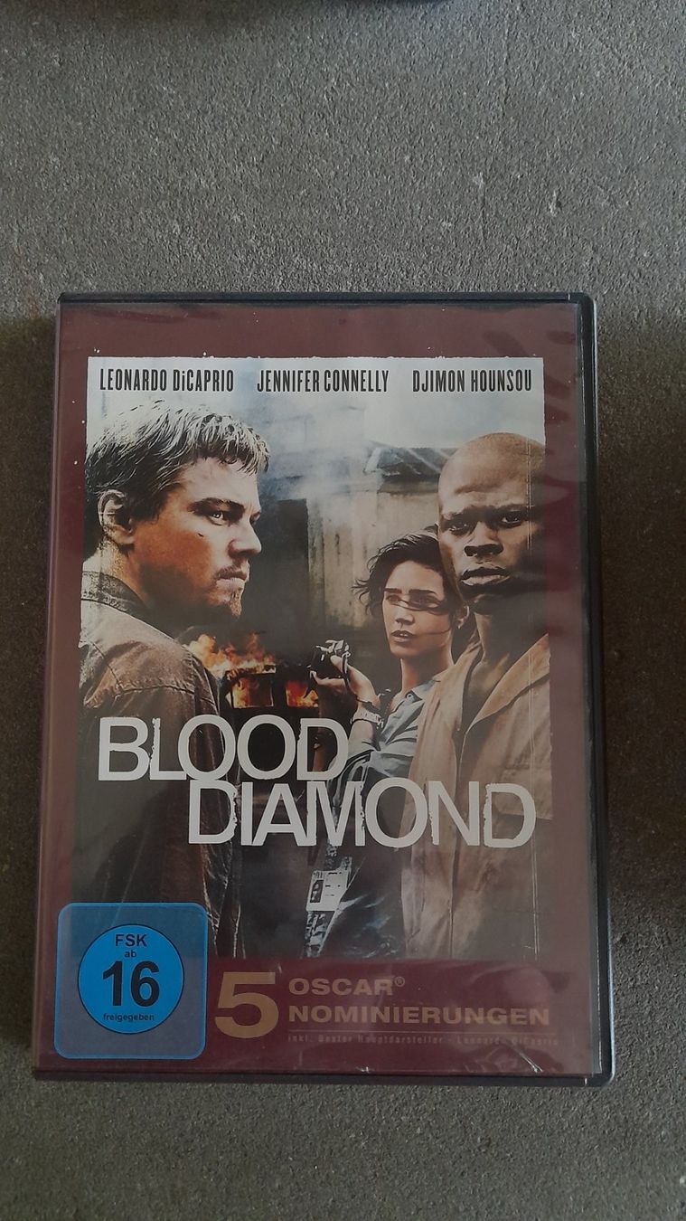 Tutti i DVDs: BLOOD DIAMOND    DVD – Usato da Wetzikon ZH venduto da Ramones01