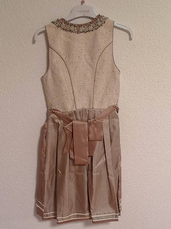 Costumi: Elegantes Dirndl, neu – Usato da Illnau venduto da S_haesli 2