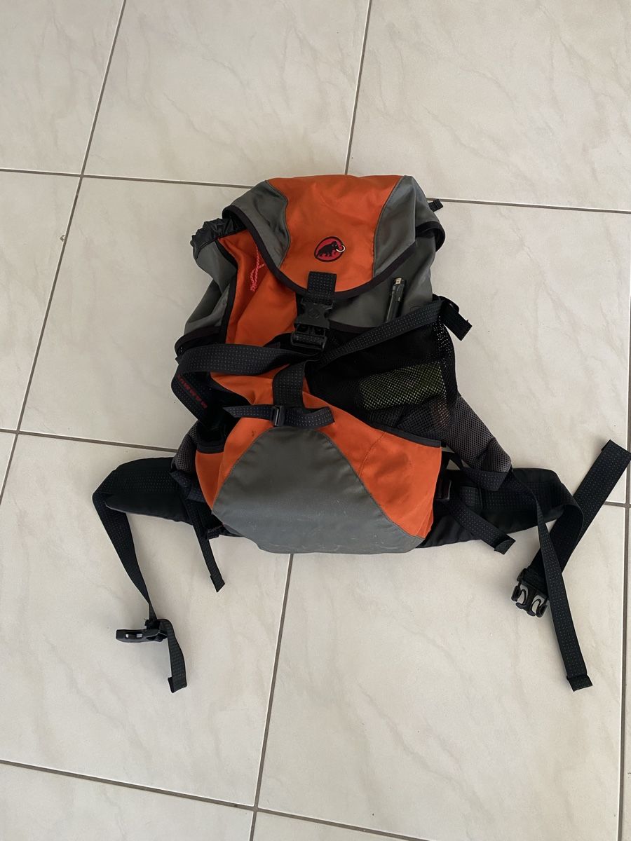Zaini: Mammut Wanderrucksack – Usato da Wald ZH venduto da Slaste
