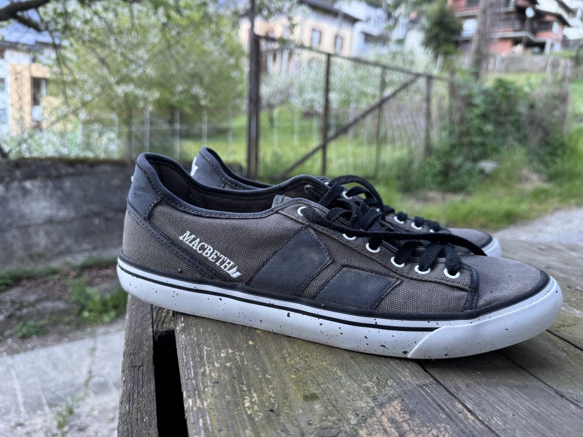 Scarpe da uomo: Scarpe Macbeth taglia 43 – Usato da Malvaglia venduto da elia182