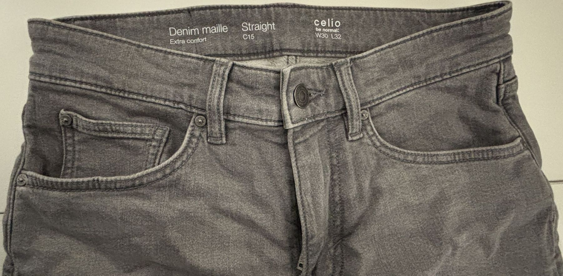 Pantaloni: Celio Jeans W30 L32 grau – Nuovo (secondo la descrizione) da Buchs AG venduto da SellAndBuyX 1
