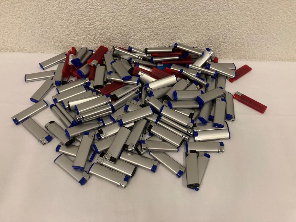 150 Kleine US-Flaggen Auf Stäbchen – Perfekt Für Partys, Paraden & Dekoration