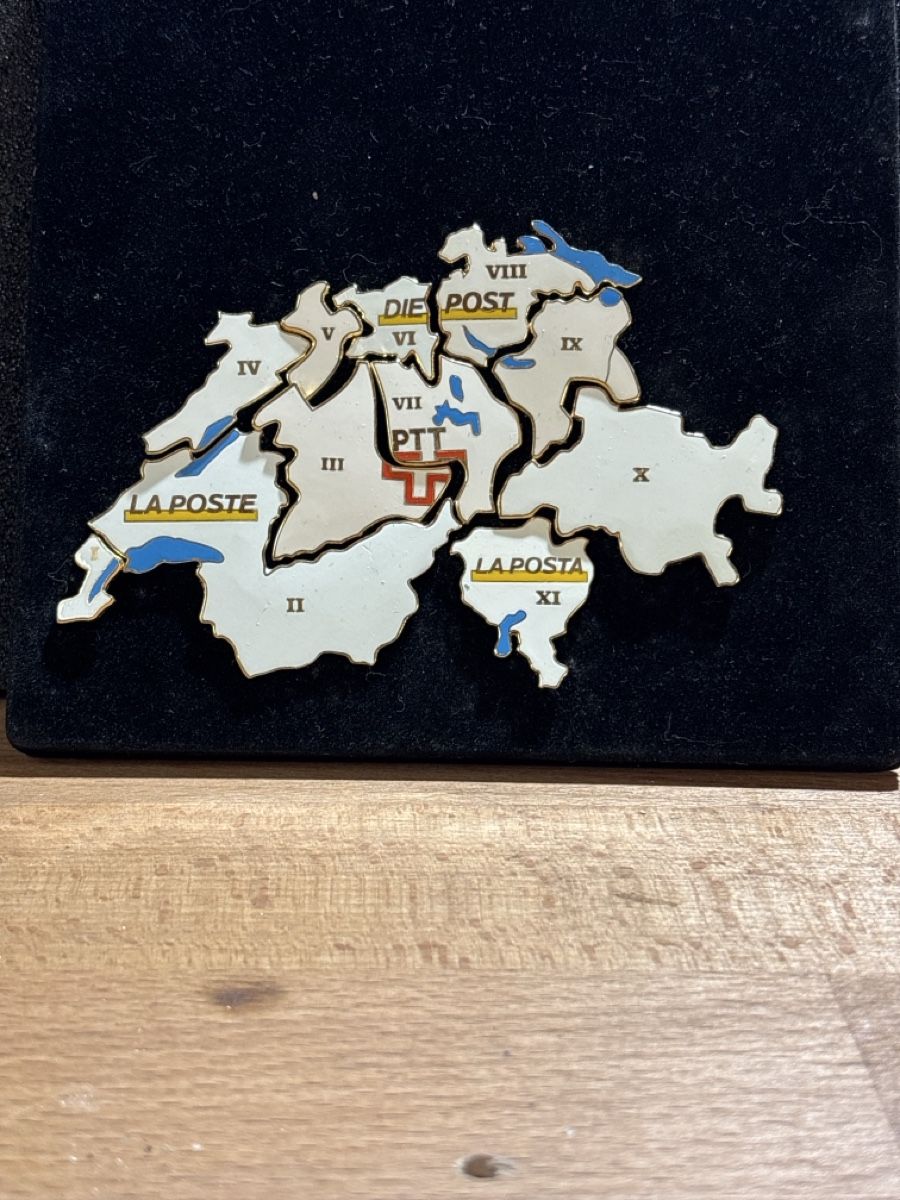 Placchette & Badge: Vintage PTT Pins – Usato da Matzingen venduto da Old-Shop