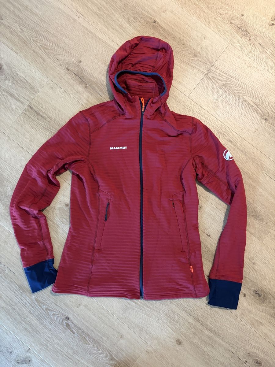 Mammut Jacken: Midlayer Mammut Damen – Gebraucht aus Rapperswil SG von sas_lt9y