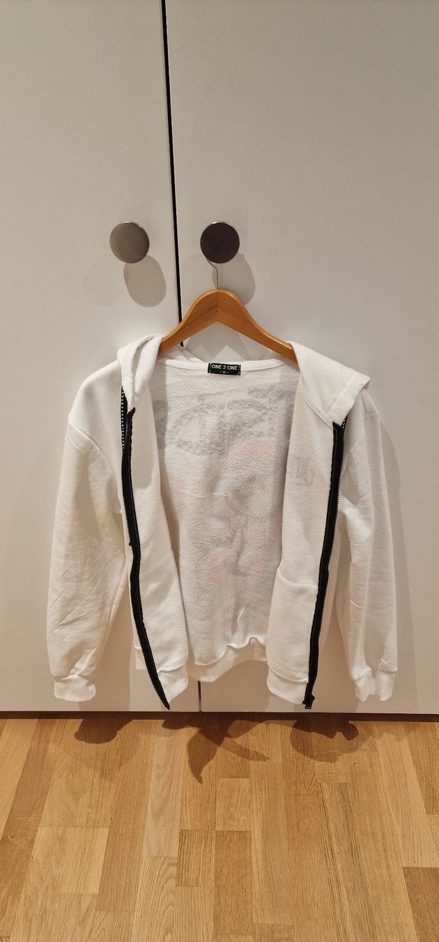Pullover & Sweatshirts: Kapuzenpullower, Hoodie one 2 one – Gebraucht aus Niederwangen BE von tim_8hyw 2