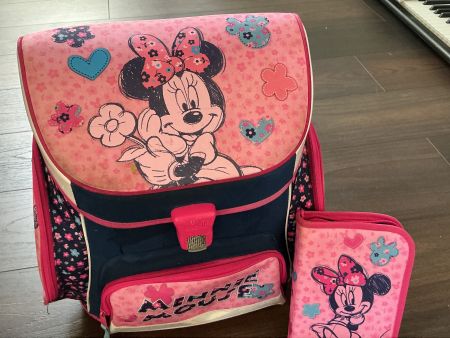 Schulranzen Mädchen Minnie Maus Federmäppchen