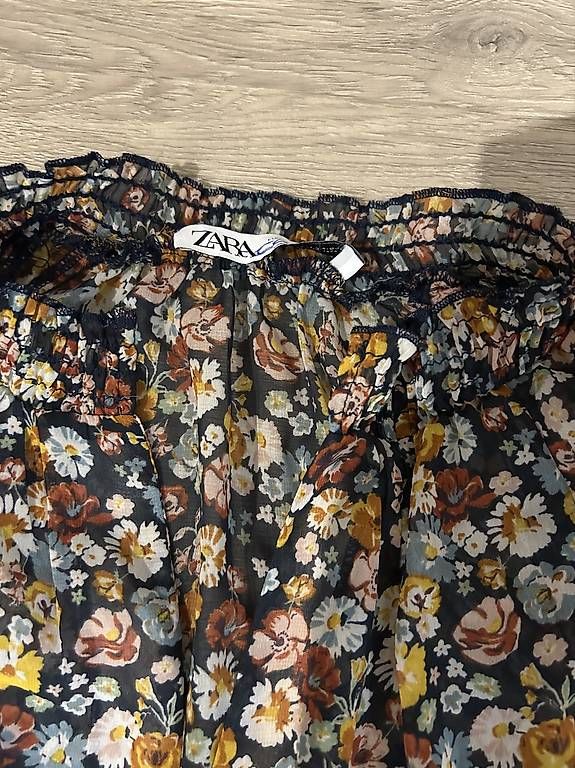 Vestiti: Kleid – Usato da Schwerzenbach venduto da nic_zt5r 1