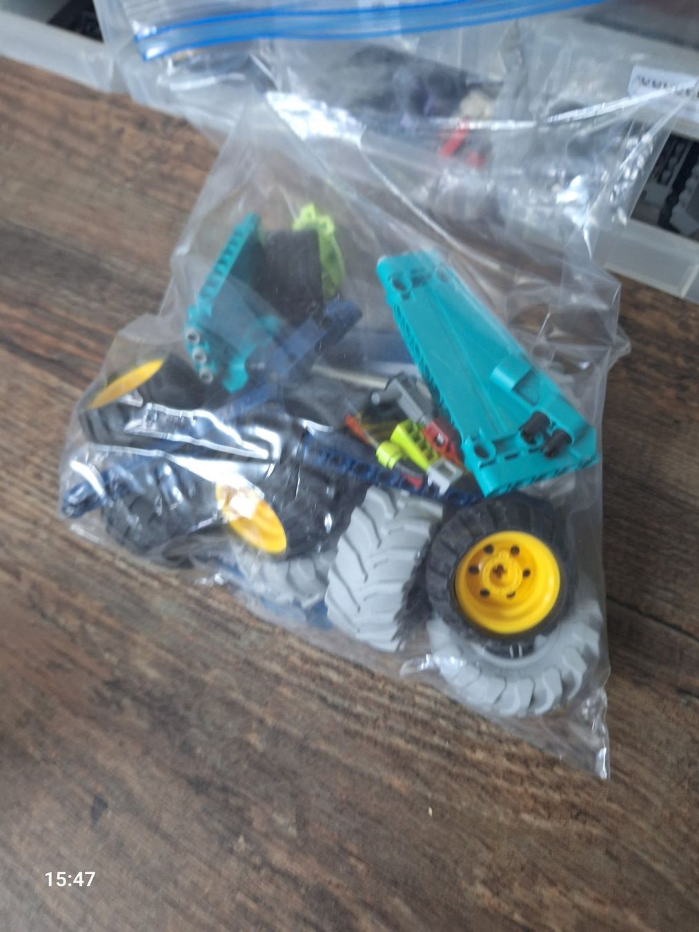 Lego Baukästen: Lot de notices et quelques pièces lego issues des sets – Gebraucht aus Grandson von Crtz205 4