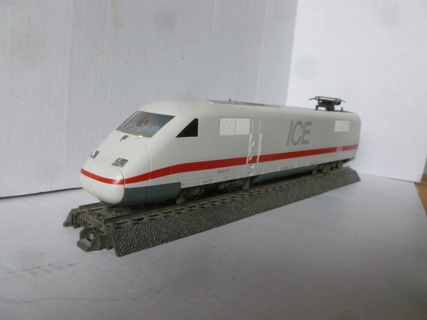 Märklin Modellini di ferrovie: Märklin ICE Triebkopf – Usato da Bubikon venduto da Br103er