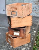 4 alte Holzkisten REGALKISTEN zum aufbereiten 28 x 33 x 16cm