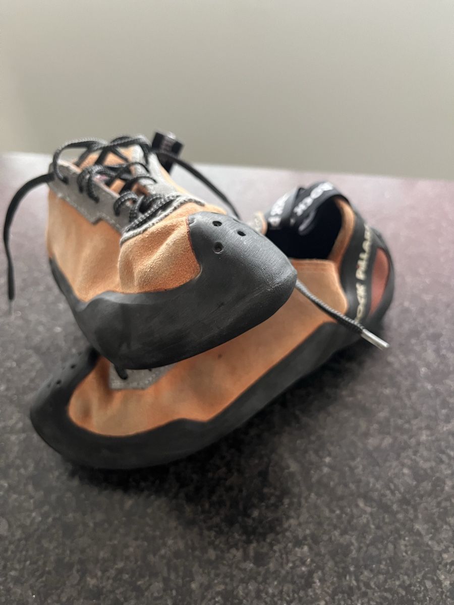 Chaussures femmes: Kletterschuhe Rock Pillars – D'occasion à Basel par oosummerrainoo 4
