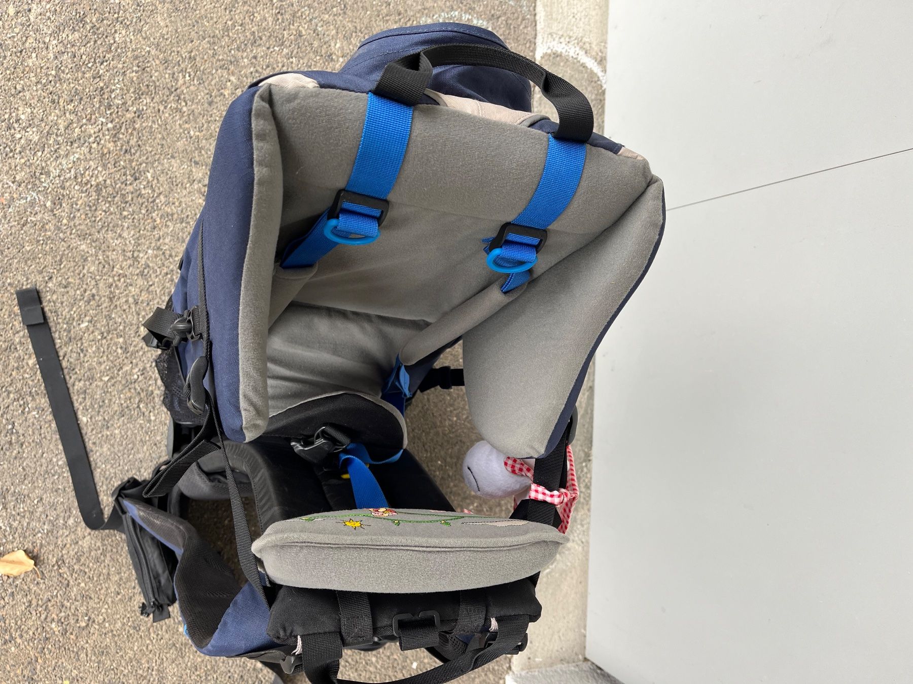 Marsupi portabebè: Kinder Wanderrucksackstrage Bush Baby – Usato da Kilchberg ZH venduto da ka012 3