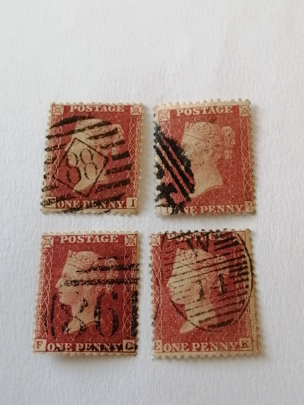 Tutti i francobolli: 4mal One Penny Reds Stars 1856  – Usato da Happerswil venduto da tschergi