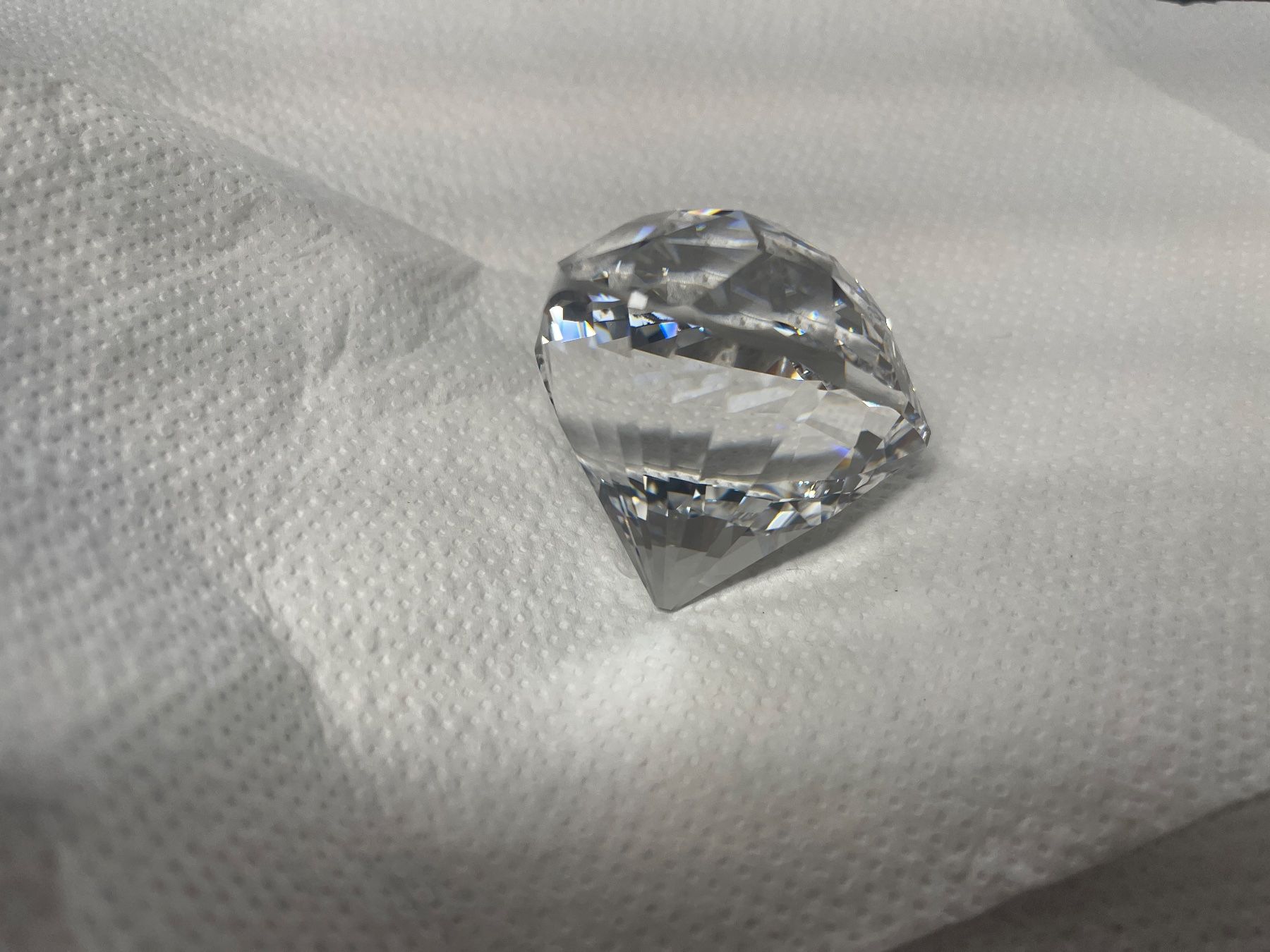 Swarovski Tutte le decorazioni: Swarovski Brillantes Herz ( 6.5cm x 5cm x 5cm ) – Nuovo e nell'imballaggio originale da Weinfelden venduto da ice_heart_xx 3