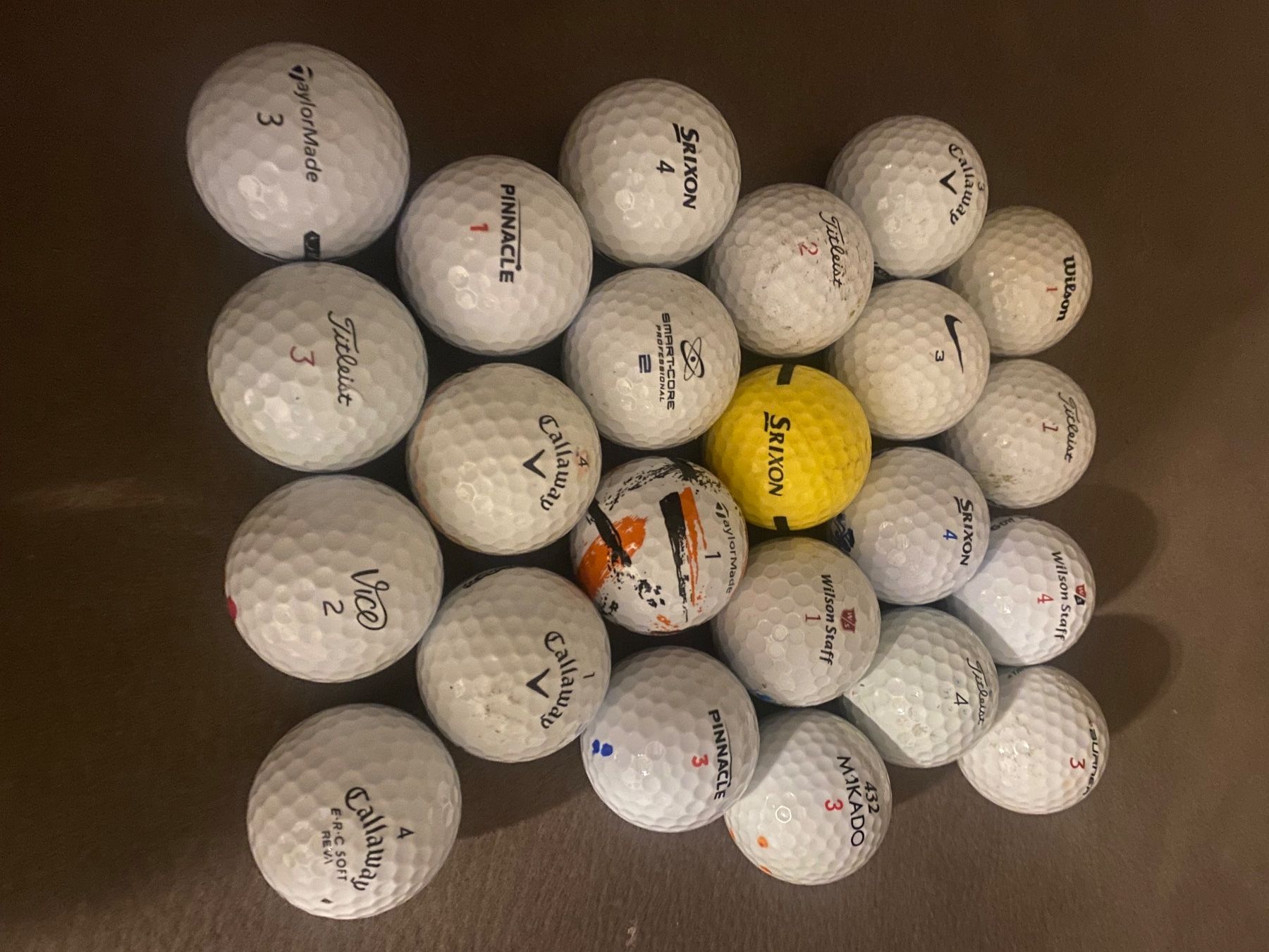 Bälle: Golfballen Mix  23Stk. – Gebraucht aus Pontresina von TED_23
