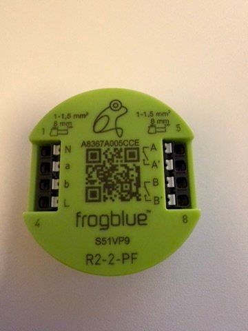 Interruttori: Frogblue R2-2-PF Relaisschalter – Usato da Niederglatt ZH venduto da cemee