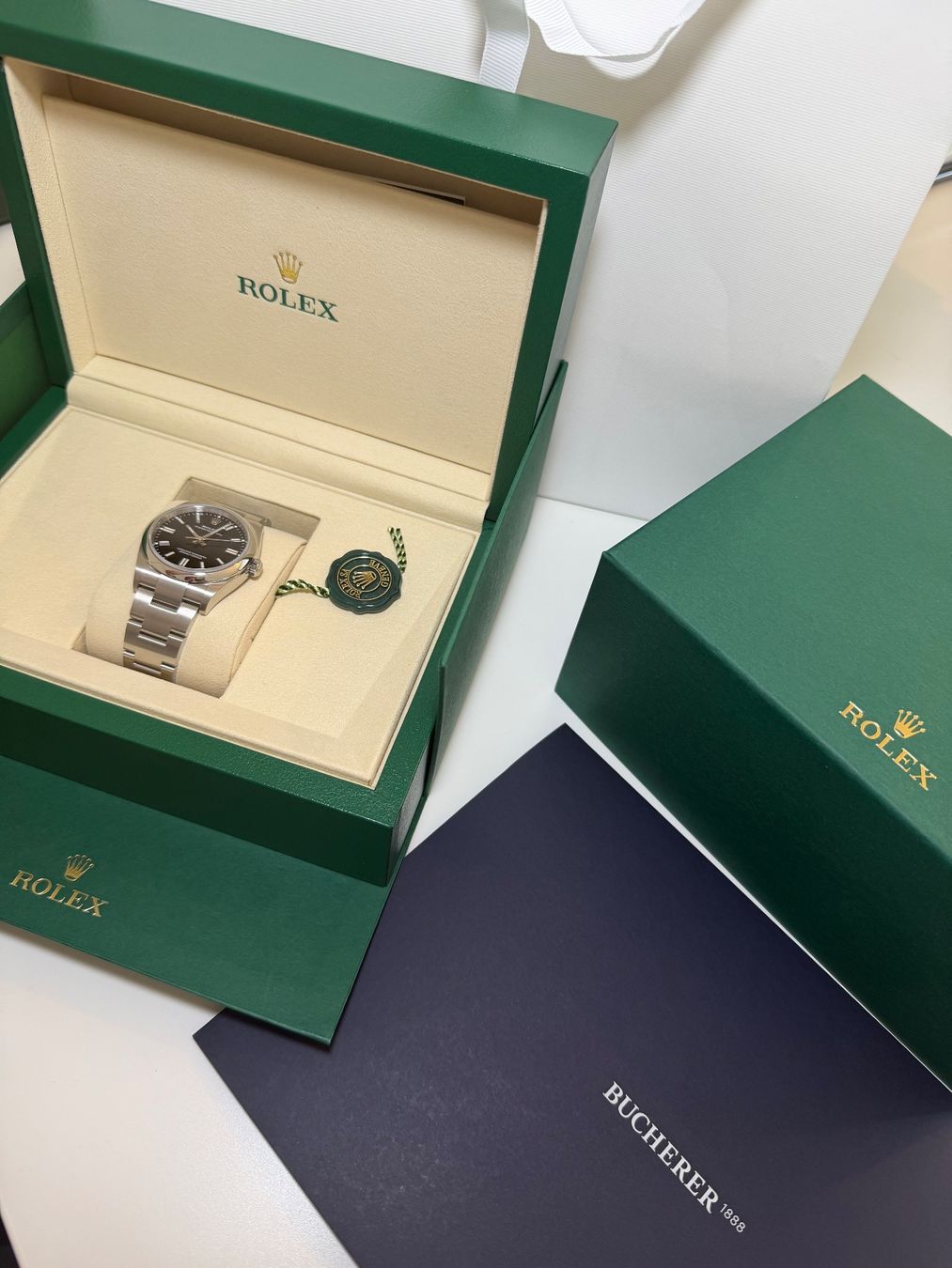Rolex Orologi: Rolex Oyster Perpetual 36mm Schwarz – Nuovo e nell'imballaggio originale da Zürich venduto da AgainstAllOdds 1